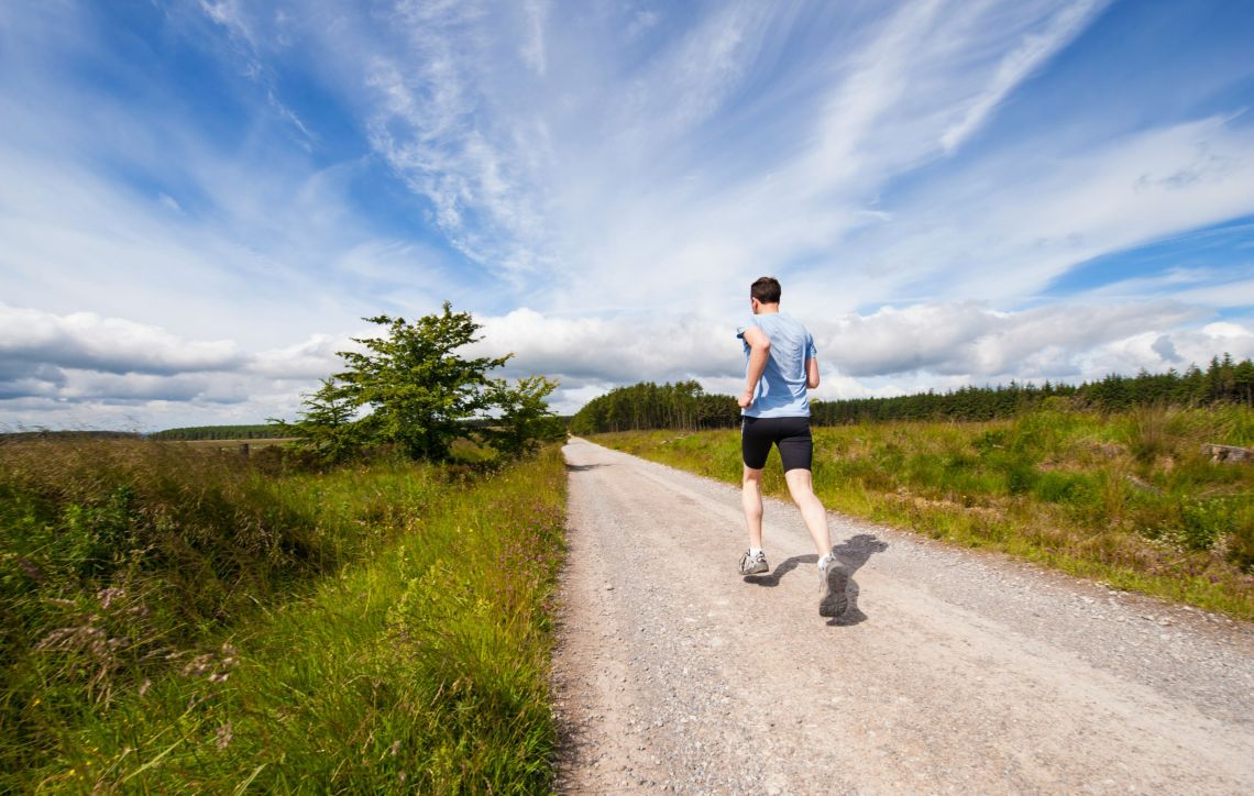 La saison du sport commence : le guide de récupération de votre bandagiste à Ottignies